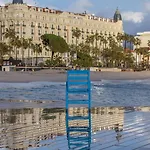 Nomade Proche De Cannes *