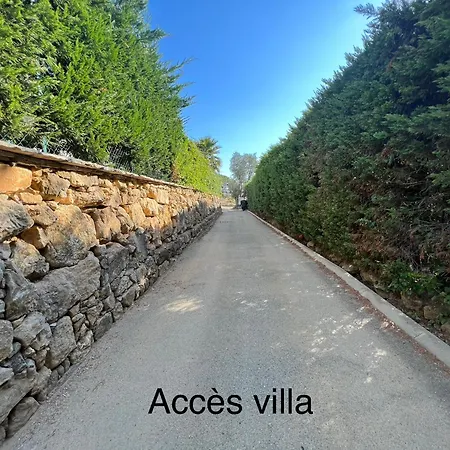 Nomade Proche De Cannes Vallauris